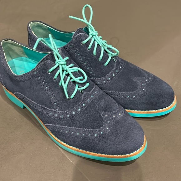 Amazing Cole Haan oxfords - like new condition ( SB 1) - Picture 1 of 6
